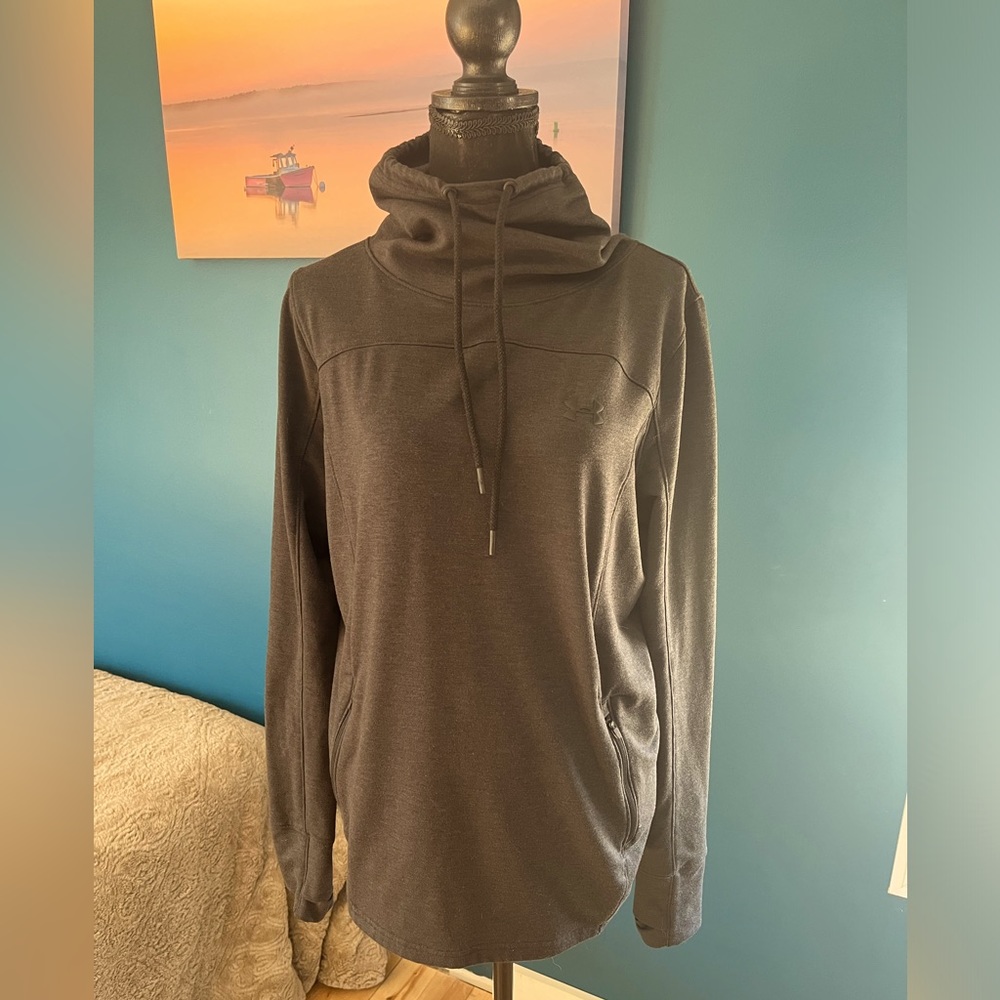 Under Armour mock neck sweatshirt Size L Dark Gray